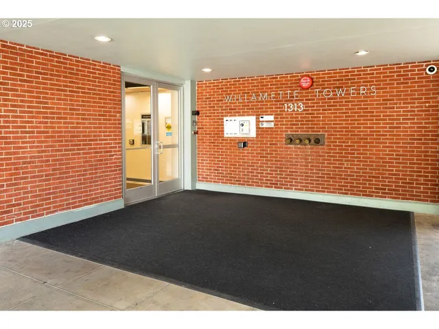 $260,000 | 1313 Lincoln Street, Unit 408, Eugene, OR 97401