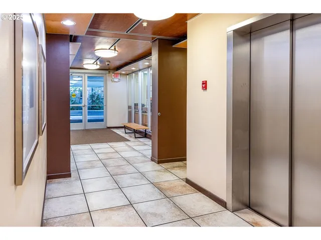 $260,000 | 1313 Lincoln Street, Unit 408, Eugene, OR 97401