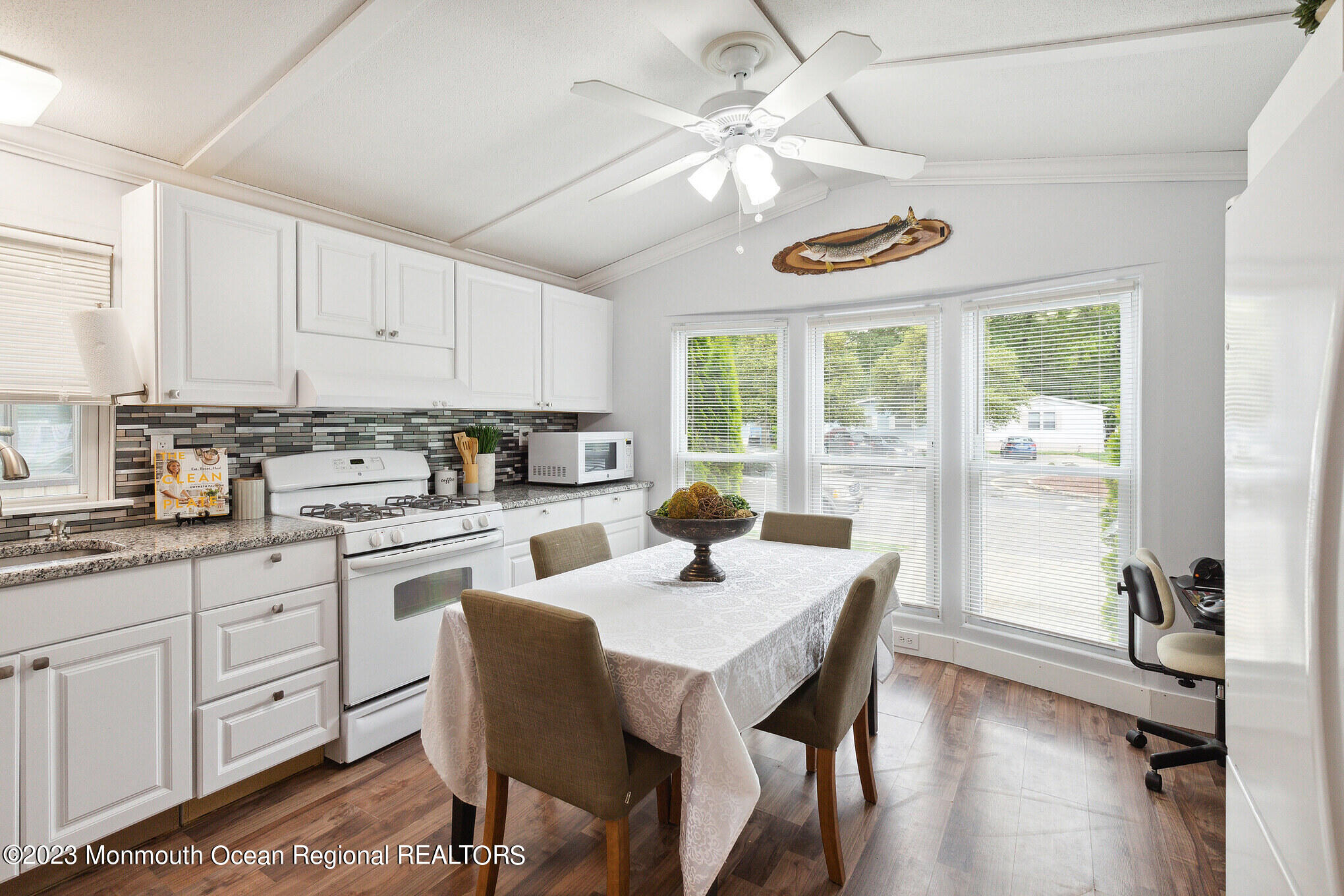 47 Dickens Road North Brunswick, NJ 08902 - Photo 4 of 15 Kitchen view 2