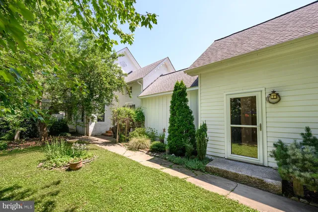 $549,999 | 506 Goldsborough Street, Easton, MD 21601