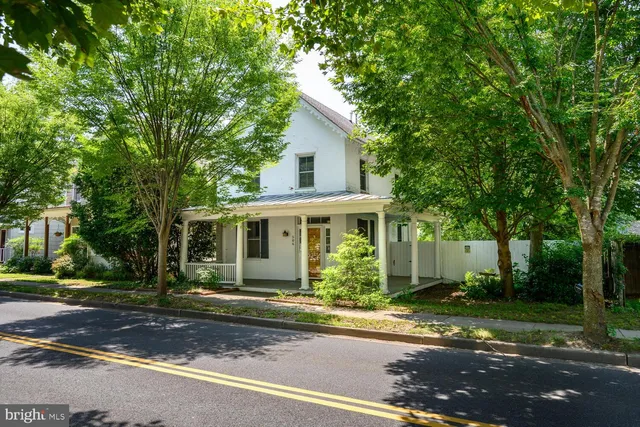 $549,999 | 506 Goldsborough Street, Easton, MD 21601