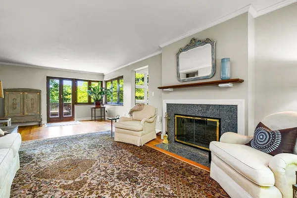 $2,849,500 | 34 Lagrange Street, Brookline, MA 02467