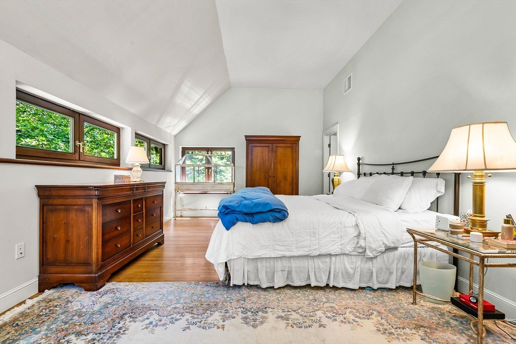 34 Lagrange Street Brookline, MA 02467 - Photo 21 of 42