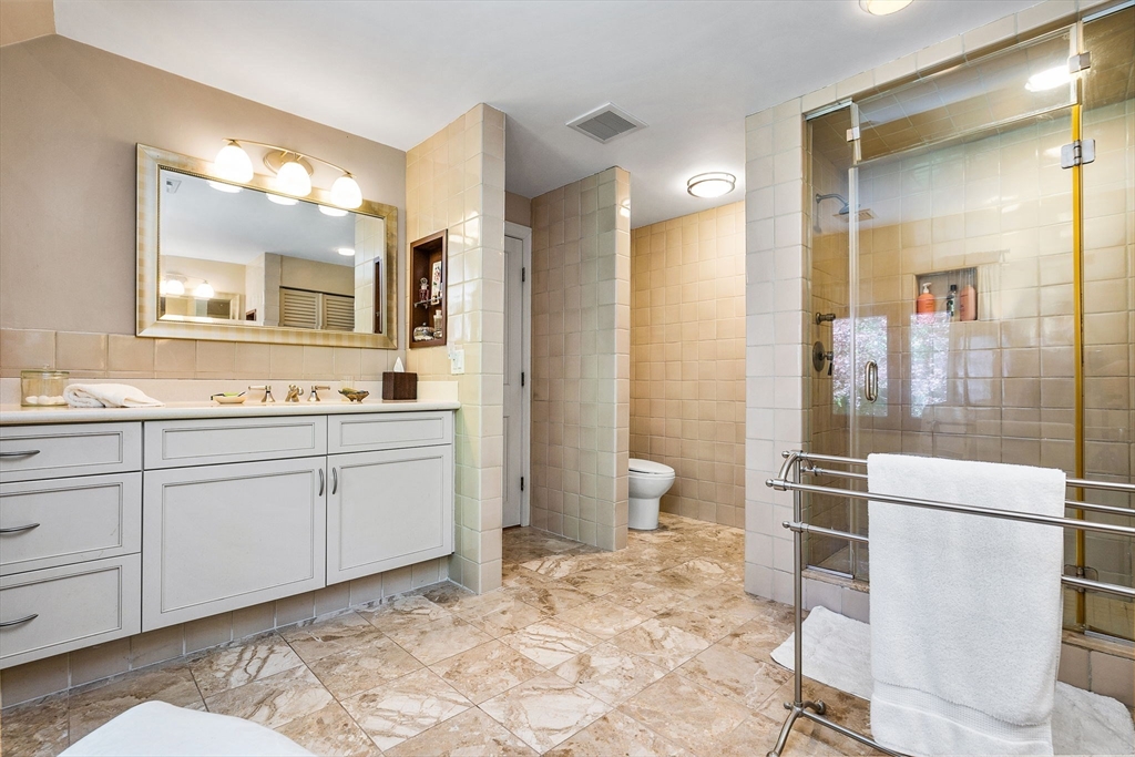 34 Lagrange Street Brookline, MA 02467 - Photo 25 of 42