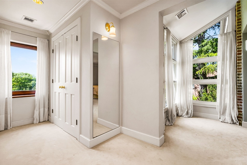 34 Lagrange Street Brookline, MA 02467 - Photo 28 of 42