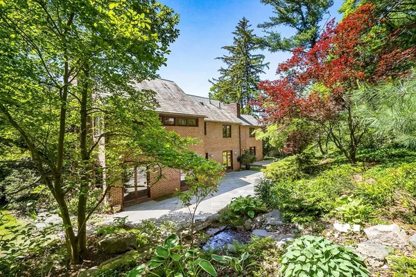 $2,849,500 | 34 Lagrange Street, Brookline, MA 02467