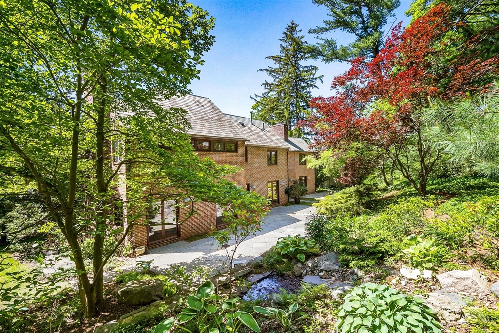 34 Lagrange Street Brookline, MA 02467 - Photo 35 of 42