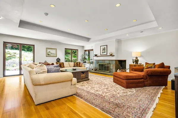 $2,849,500 | 34 Lagrange Street, Brookline, MA 02467
