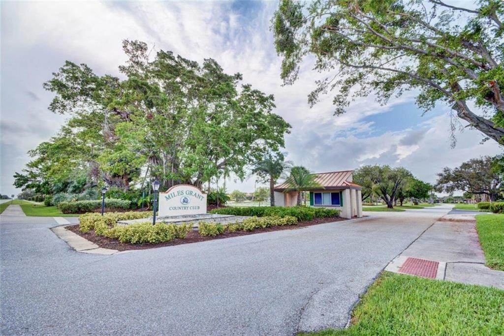 5403 Southeast Miles Grant Road, Unit H110 Stuart, FL 34997 - Photo 2 of 6 Gallery Image 2