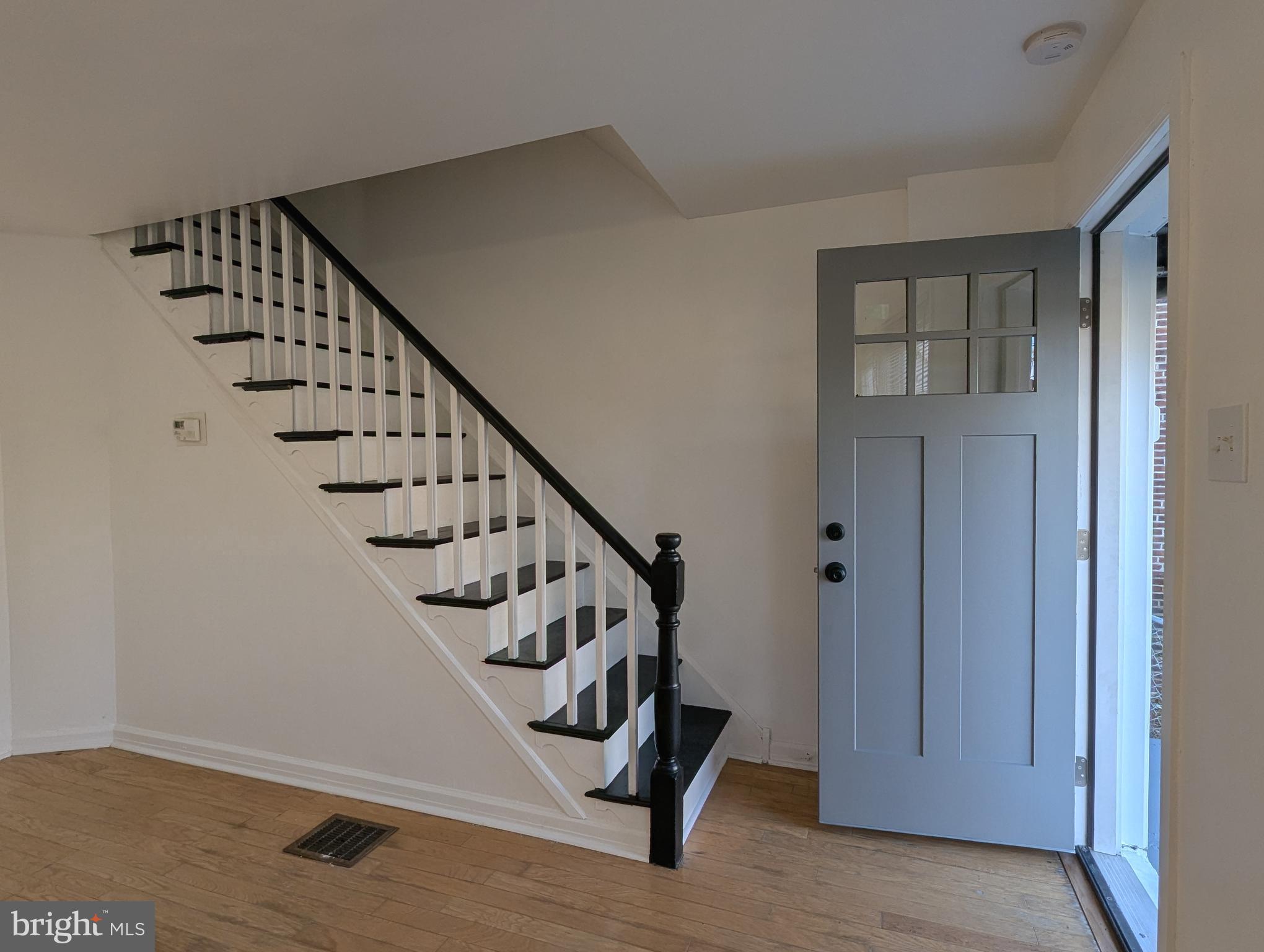 3159 West Ironside Road Camden, NJ 08104 - Photo 4 of 21