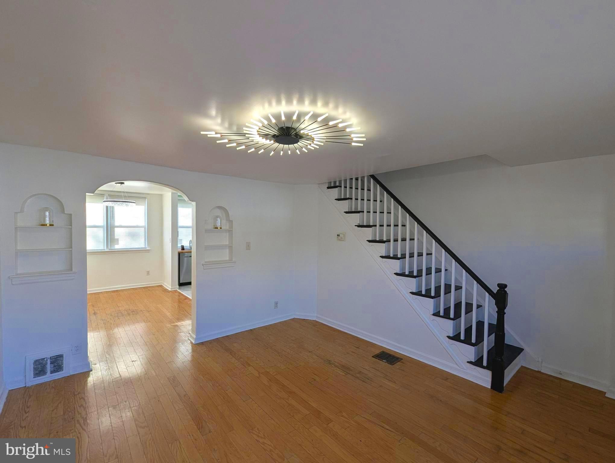 3159 West Ironside Road Camden, NJ 08104 - Photo 5 of 21