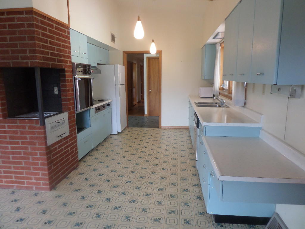 107 Colby Road Oak Ridge, TN 37830 - Photo 2 of 30 Kitchen