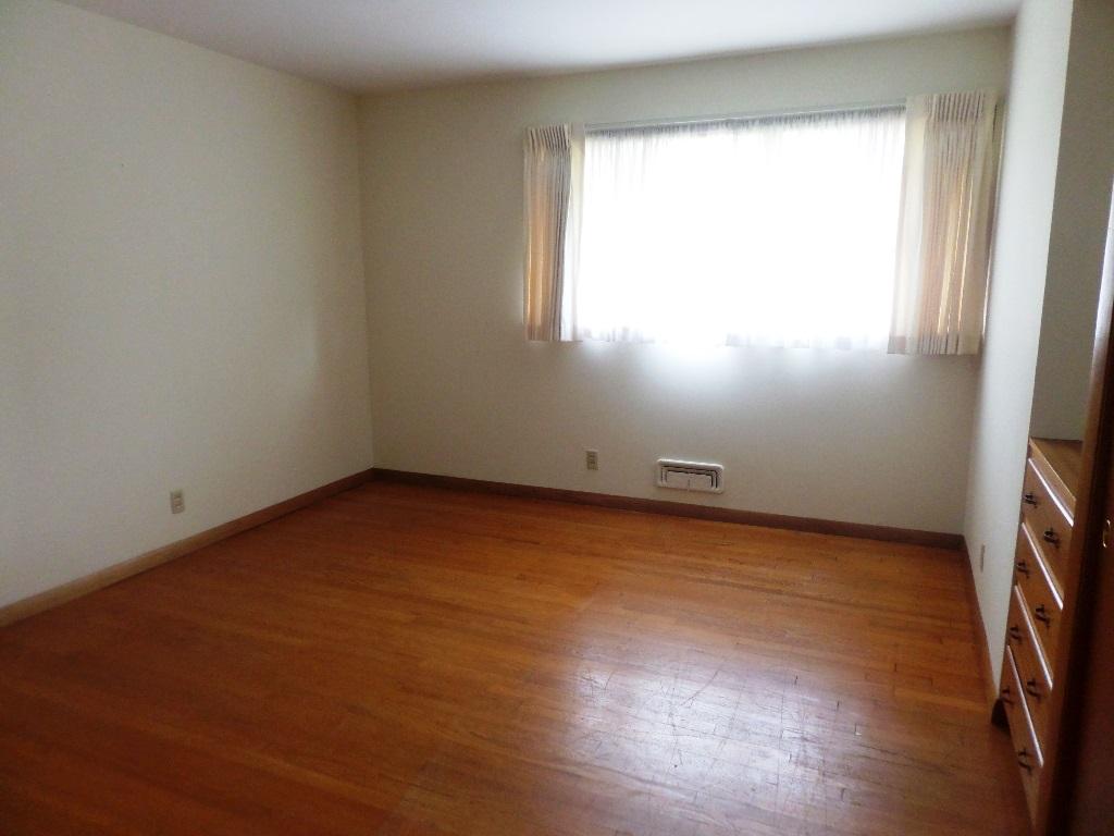 107 Colby Road Oak Ridge, TN 37830 - Photo 19 of 30 Second Bedroom