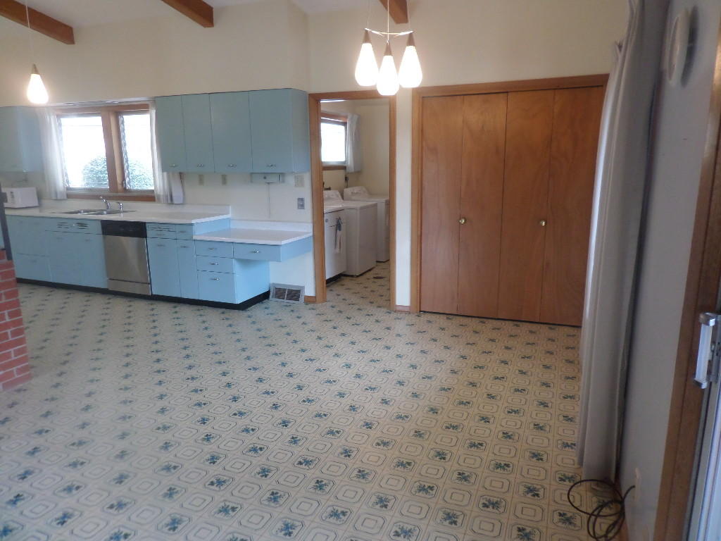 107 Colby Road Oak Ridge, TN 37830 - Photo 5 of 30 Breakfast Area
