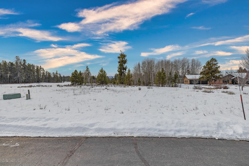 241 West Jug Road, Unit 30 McCall, ID 83638 - Photo 11 of 18