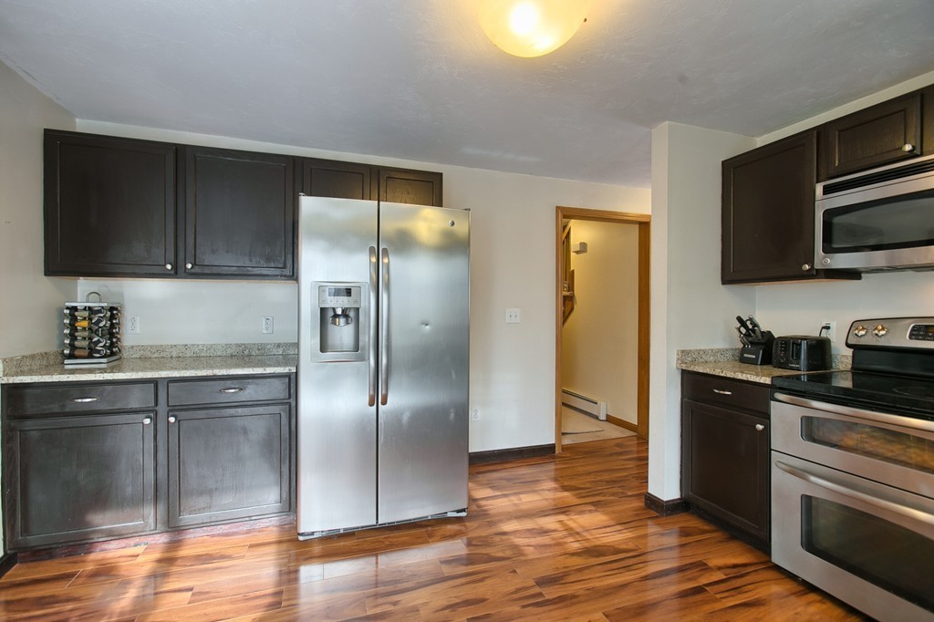 47 Castle Road Fitchburg, MA 01420 - Photo 5 of 23 Gallery Image 5