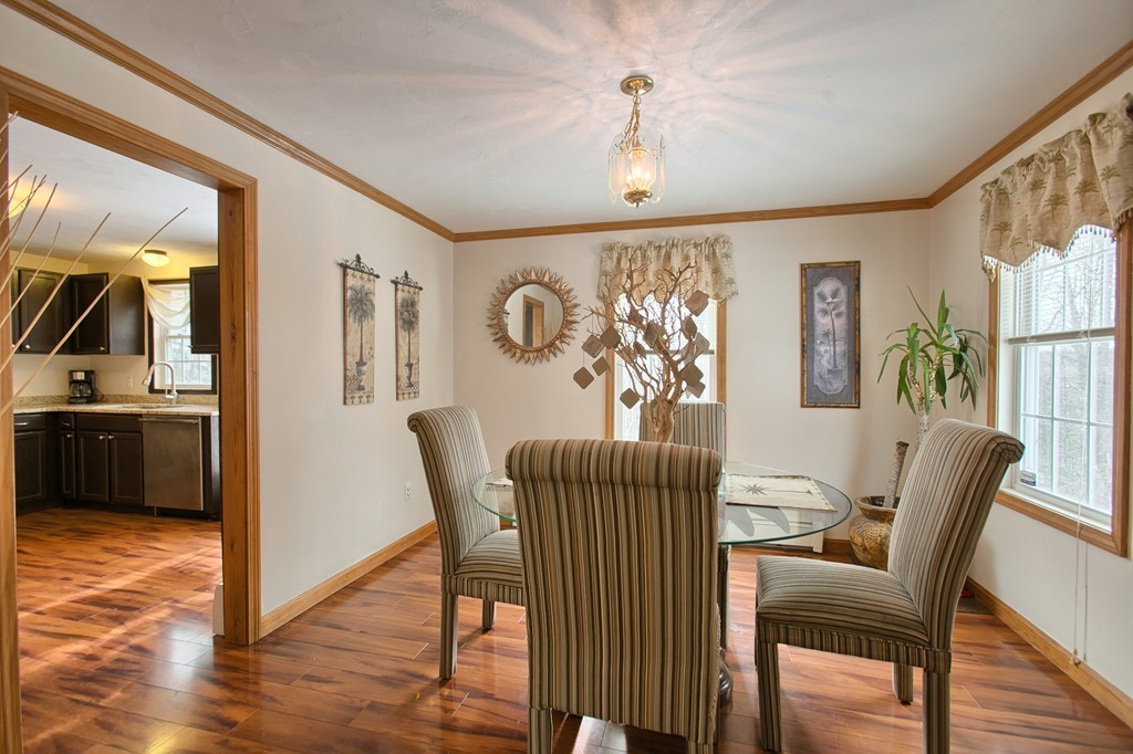 47 Castle Road Fitchburg, MA 01420 - Photo 8 of 23 Gallery Image 8