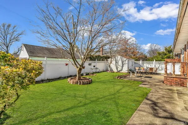 $799,000 | 600 Astor Street, Elmont, NY 11003