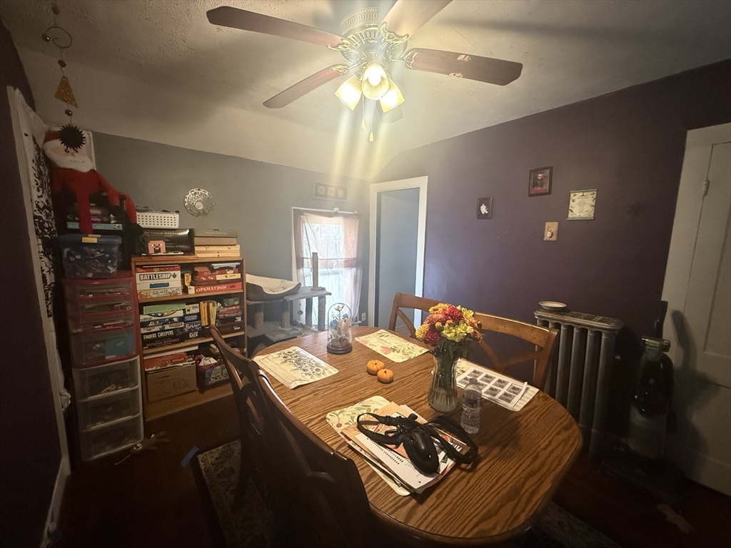 33 Adam Street Pittsfield, MA 01201 - Photo 21 of 29