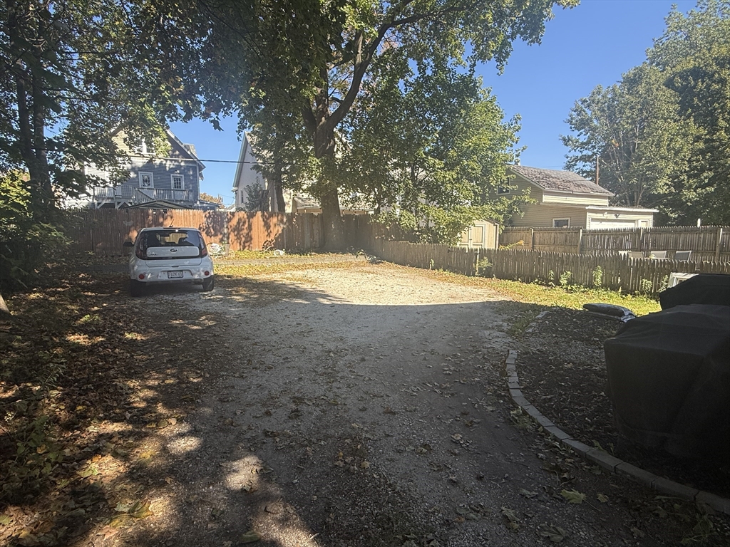 33 Adam Street Pittsfield, MA 01201 - Photo 25 of 29