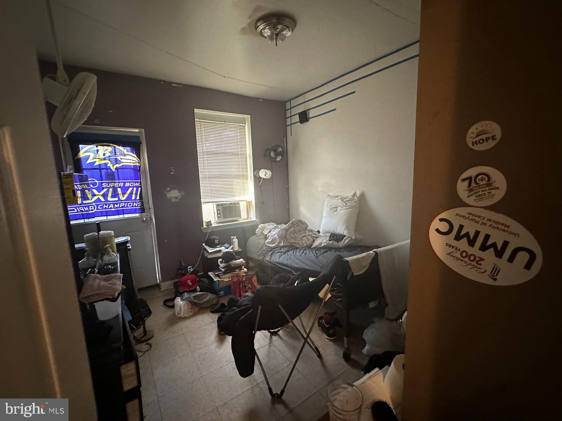3926 Ridgewood Avenue Baltimore, MD 21215 - Photo 12 of 21 Bedroom #4 with urban charm.