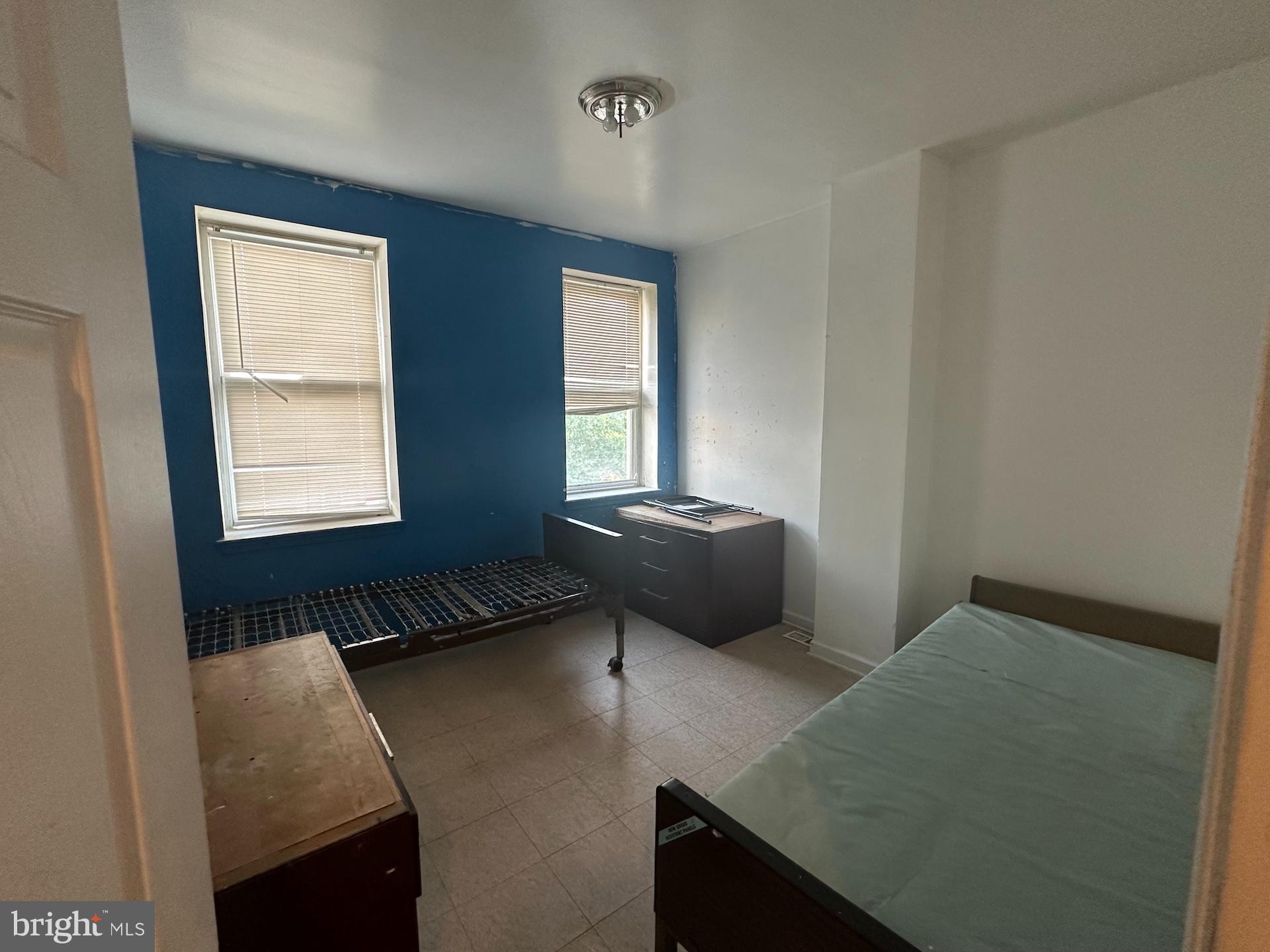 3926 Ridgewood Avenue Baltimore, MD 21215 - Photo 14 of 21 Bright and airy Bedroom #5.