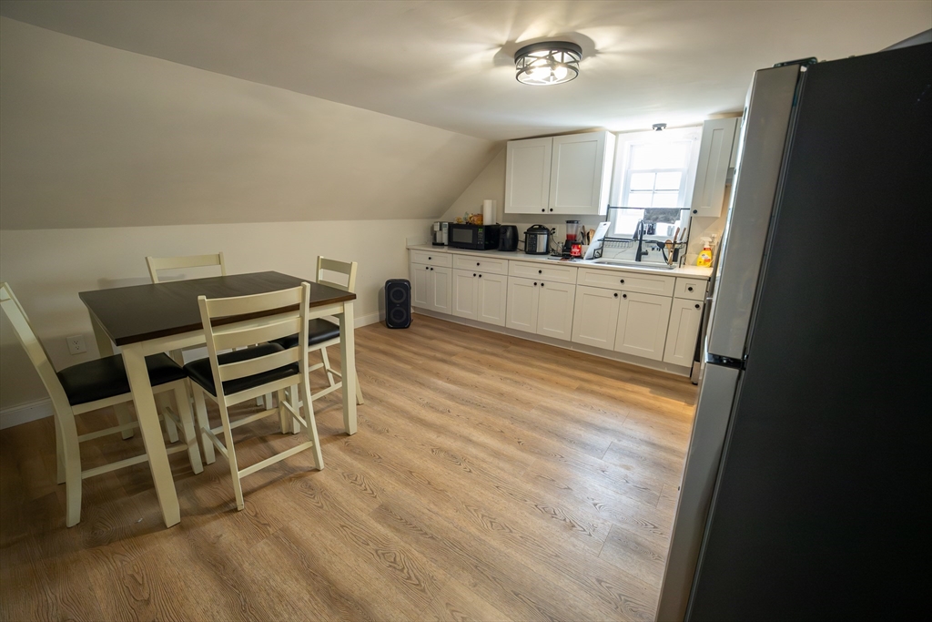 45 Lafayette Street Fall River, MA 02723 - Photo 14 of 18