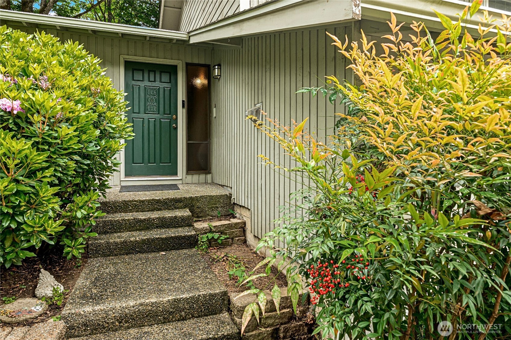 14616 106th Avenue Northeast Bothell, WA 98011 - Photo 7 of 40