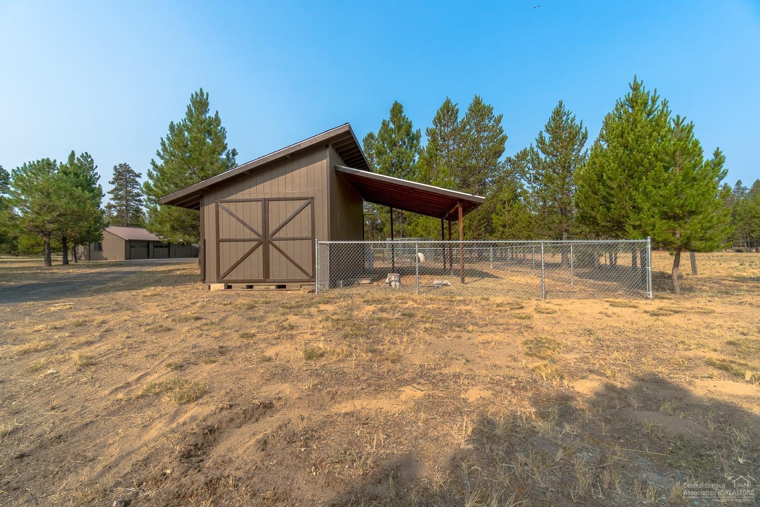 17365 Wells Road Bend, OR 97707 - Photo 22 of 25 Additional Photo