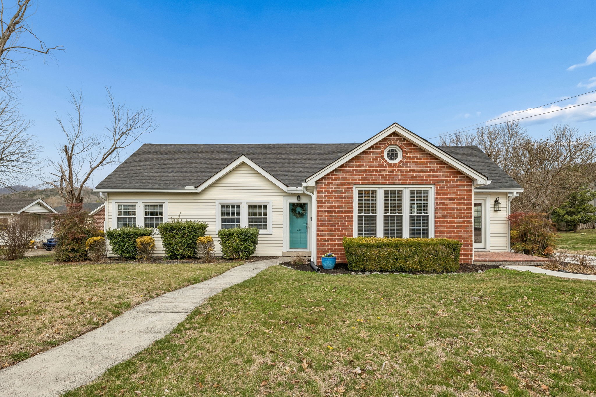 225 Jackson Avenue Carthage, TN 37030 - Photo 2 of 65