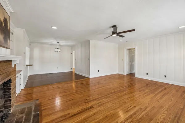 $379,900 | 225 Jackson Avenue, Carthage, TN 37030