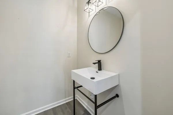 $379,900 | 225 Jackson Avenue, Carthage, TN 37030