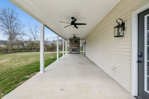$379,900 | 225 Jackson Avenue, Carthage, TN 37030