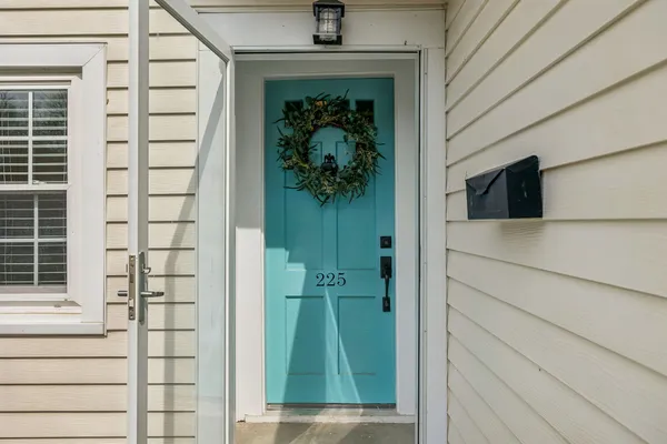 $379,900 | 225 Jackson Avenue, Carthage, TN 37030