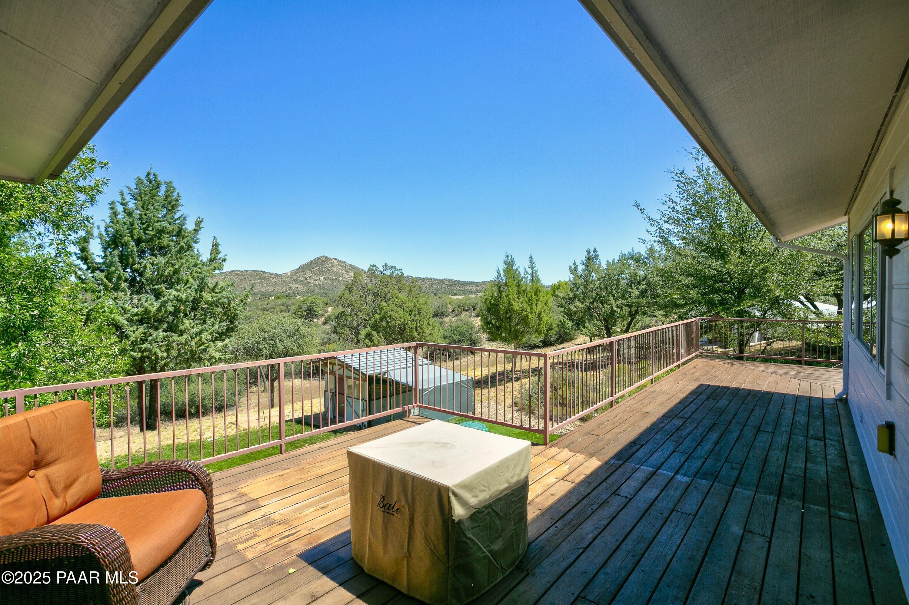 11800 West Faded Whistle Road Prescott, AZ 86305 - Photo 21 of 65 Upper Wrap Around Deck