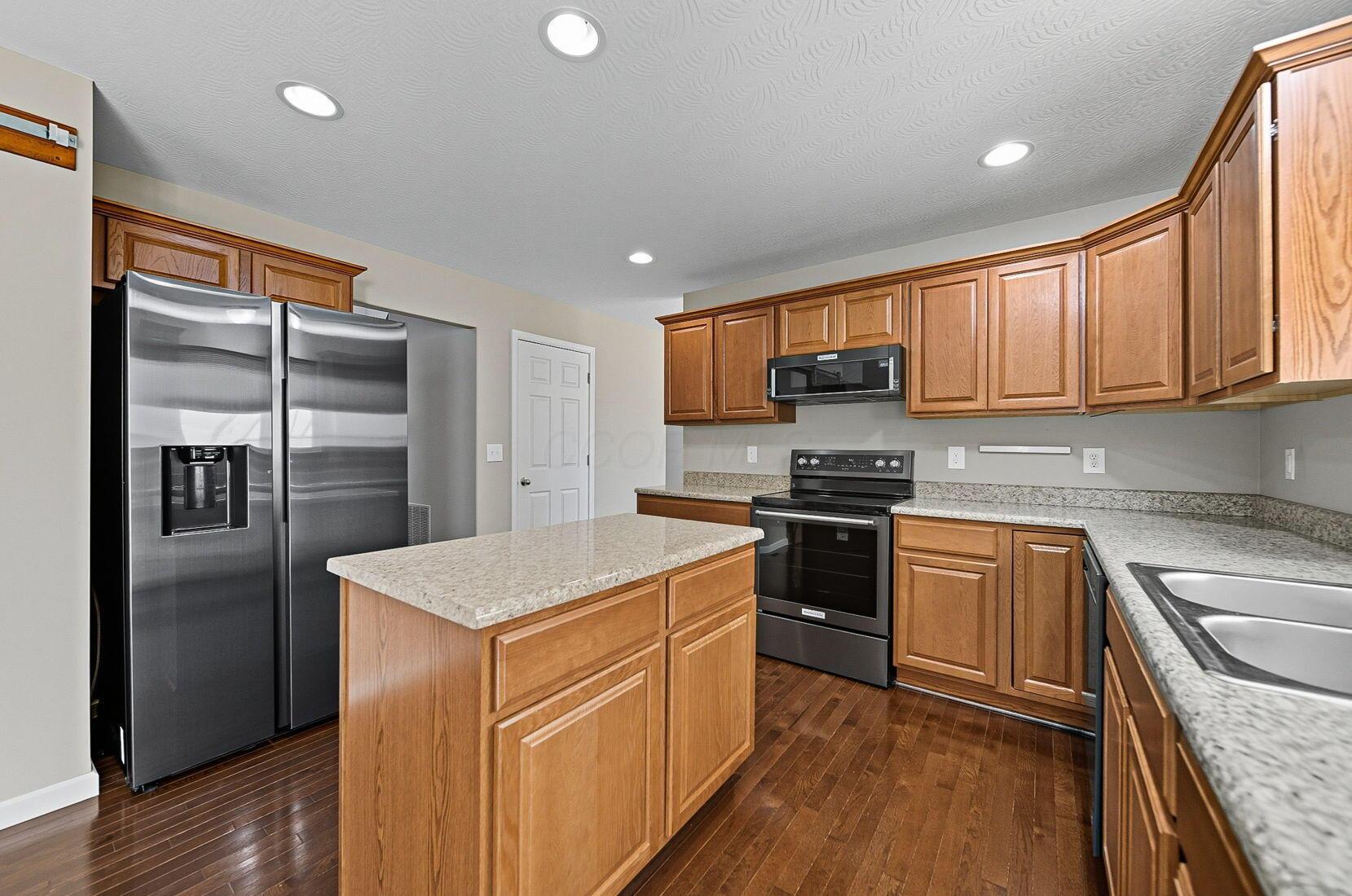162 Spring Flower Way Etna, OH 43062 - Photo 8 of 61 17-web-or-mls-Justin Schone - 162 Spring