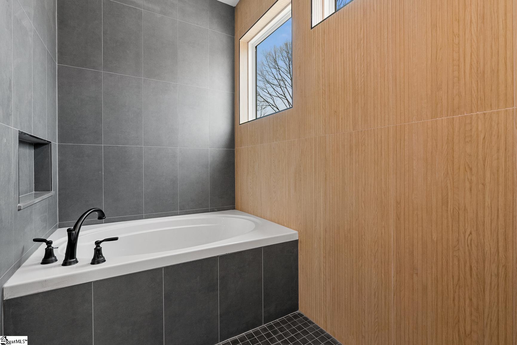 2730 North 29th Highway Anderson, SC 29621 - Photo 28 of 50