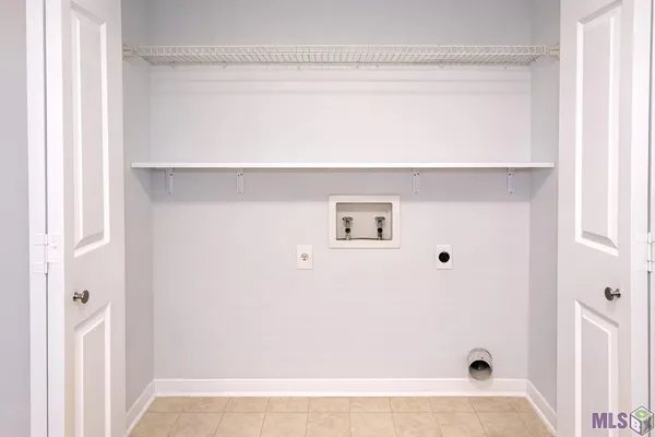 $1,300 | 224 Ocean Drive, Unit 107, Baton Rouge, LA 70806