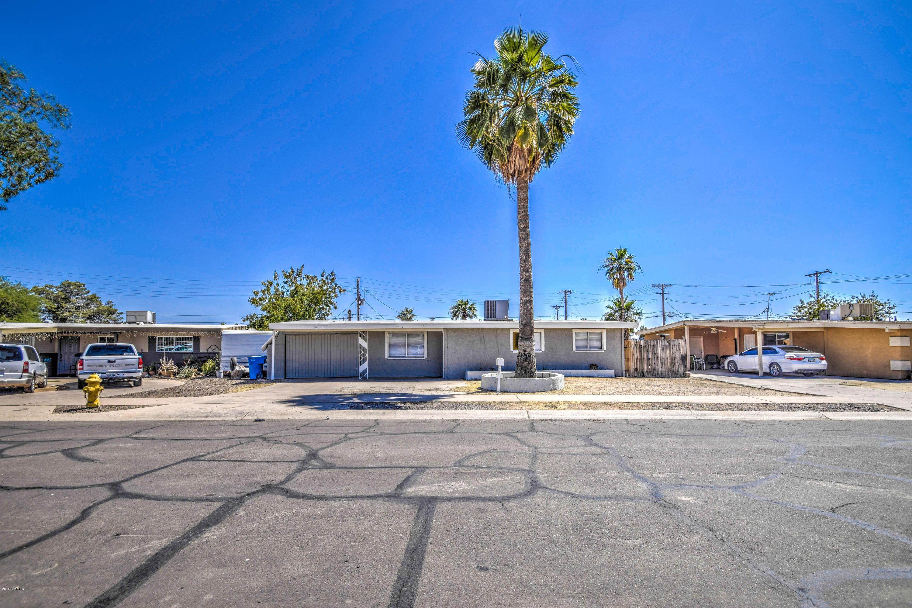 4215 West Cheery Lynn Road Phoenix, AZ 85019 - Photo 1 of 35 Front 3