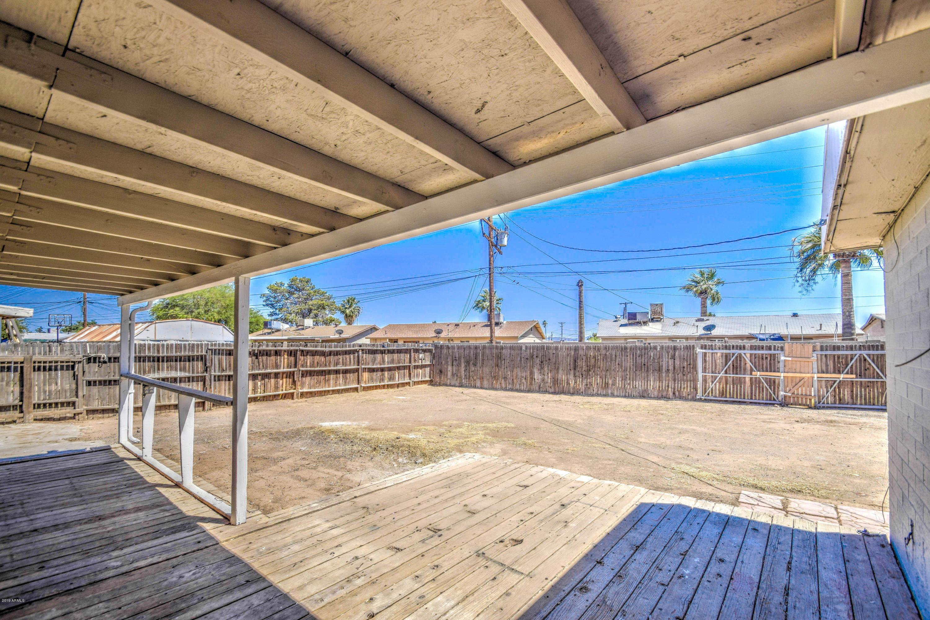 4215 West Cheery Lynn Road Phoenix, AZ 85019 - Photo 33 of 35 Rear 1