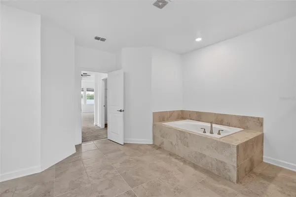 $660,000 | 3048 Ella Way, St. Cloud, FL 34771