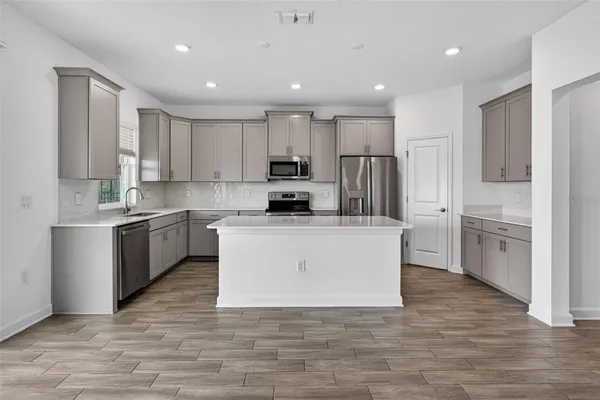 $660,000 | 3048 Ella Way, St. Cloud, FL 34771