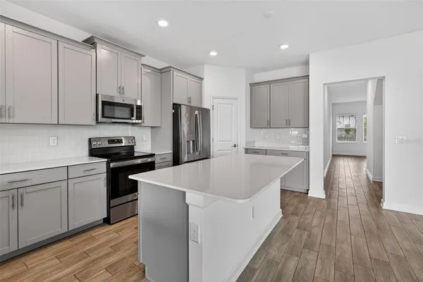 $660,000 | 3048 Ella Way, St. Cloud, FL 34771