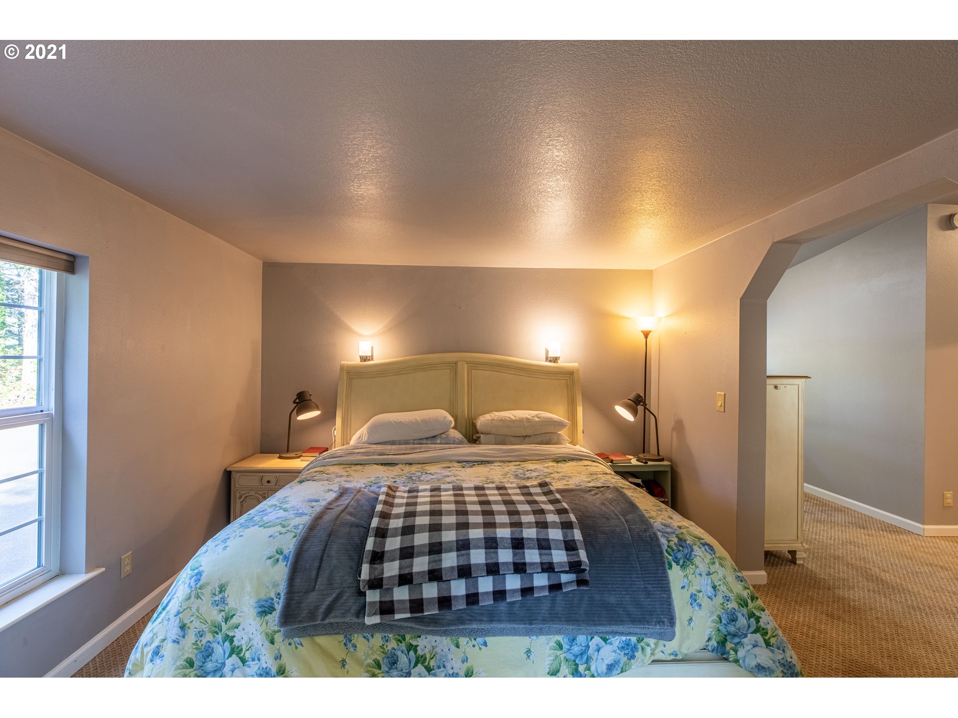 67581 North Bay Road North Bend, OR 97459 - Photo 11 of 31 Gallery Image 11