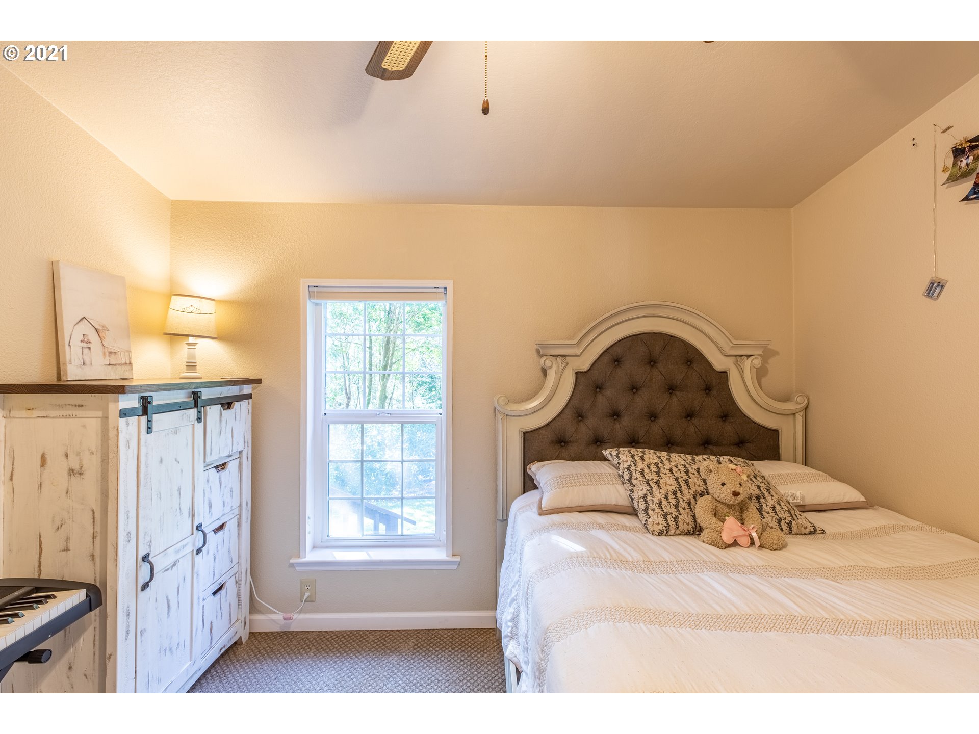 67581 North Bay Road North Bend, OR 97459 - Photo 15 of 31 Gallery Image 15