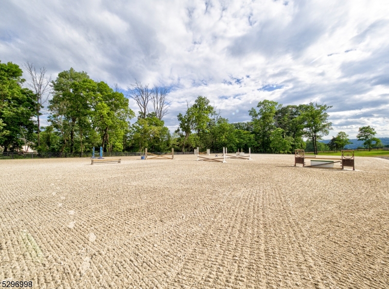 33 Kappus Road Milford, NJ 08848 - Photo 17 of 50