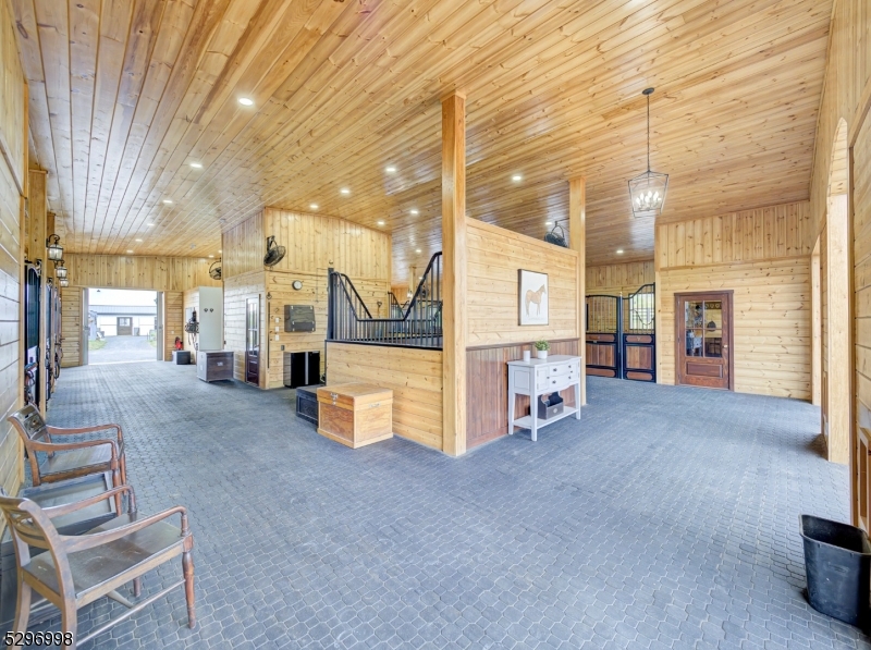 33 Kappus Road Milford, NJ 08848 - Photo 9 of 50