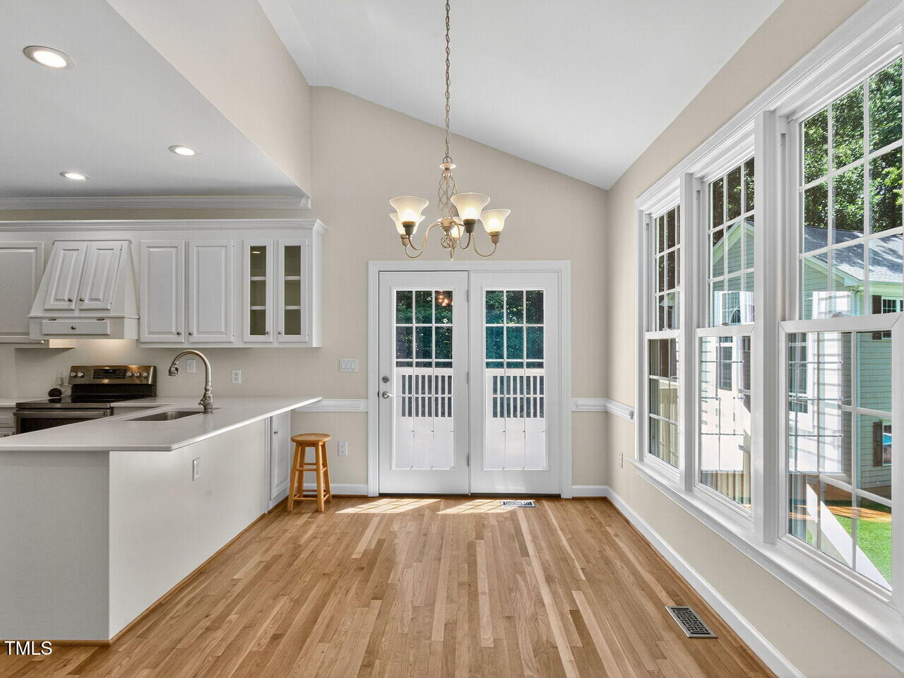 2129 Beneventum Court Raleigh, NC 27606 - Photo 22 of 96 021-1280x960-photo
