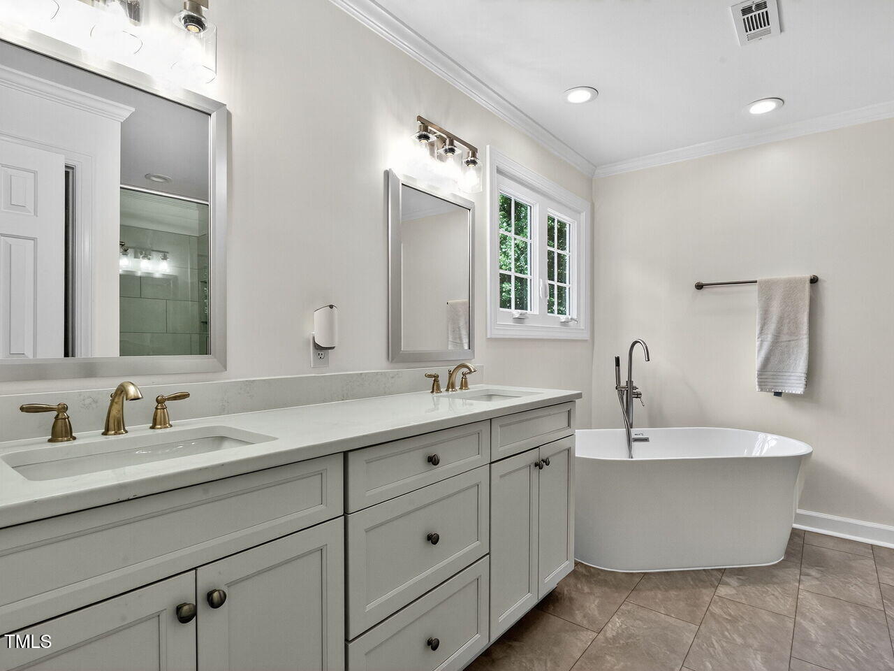 2129 Beneventum Court Raleigh, NC 27606 - Photo 30 of 96 029-1280x960-photo