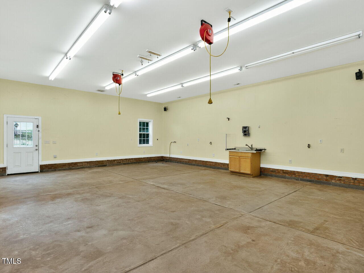 2129 Beneventum Court Raleigh, NC 27606 - Photo 46 of 96 045-1280x960-photo